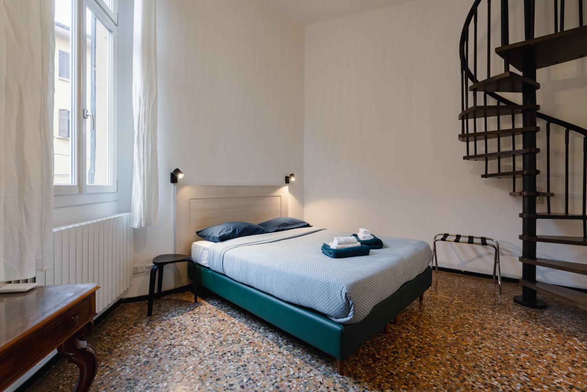 Apartamento Palazzo Rialto Antique Bolonia Exterior foto