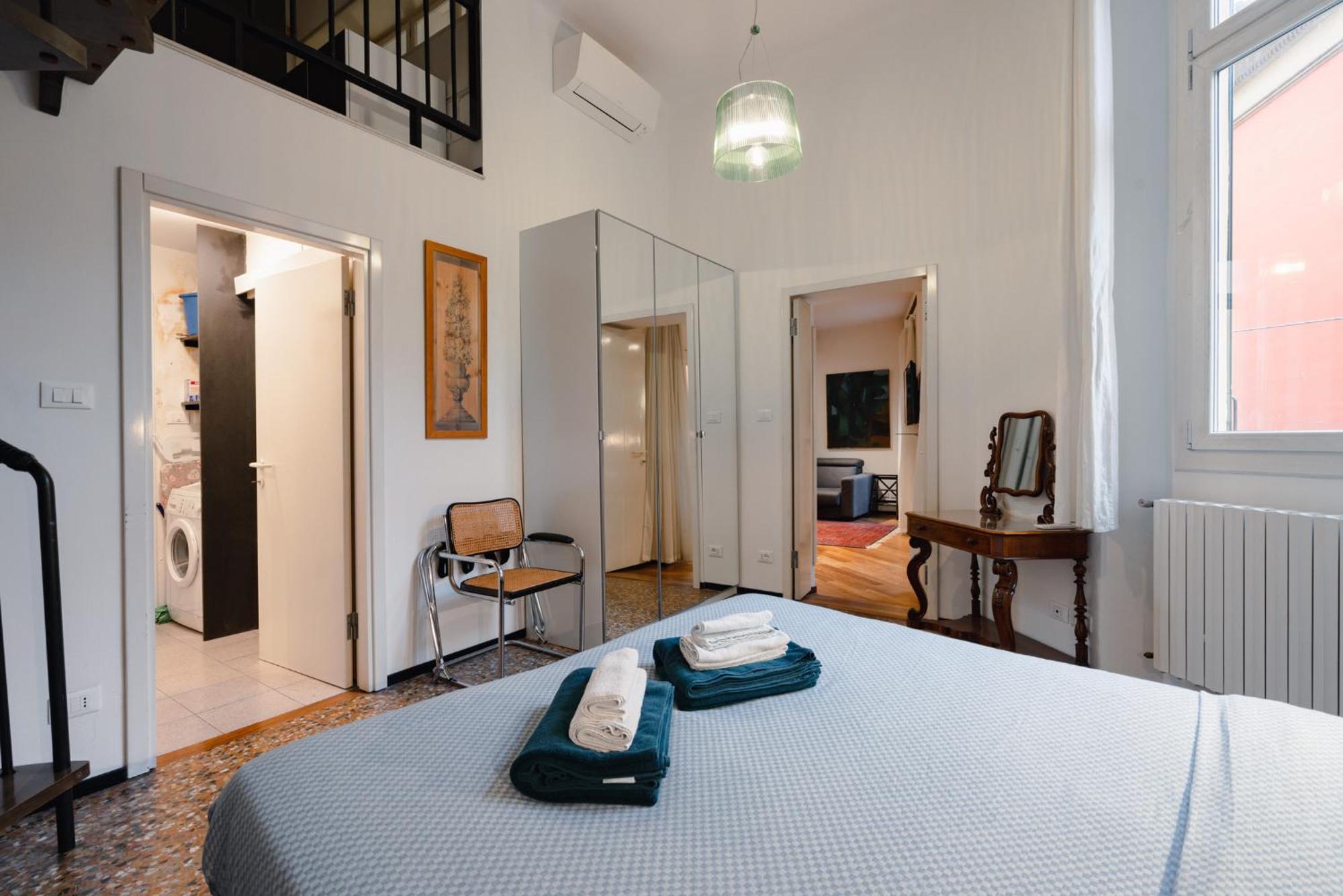 Apartamento Palazzo Rialto Antique Bolonia Exterior foto
