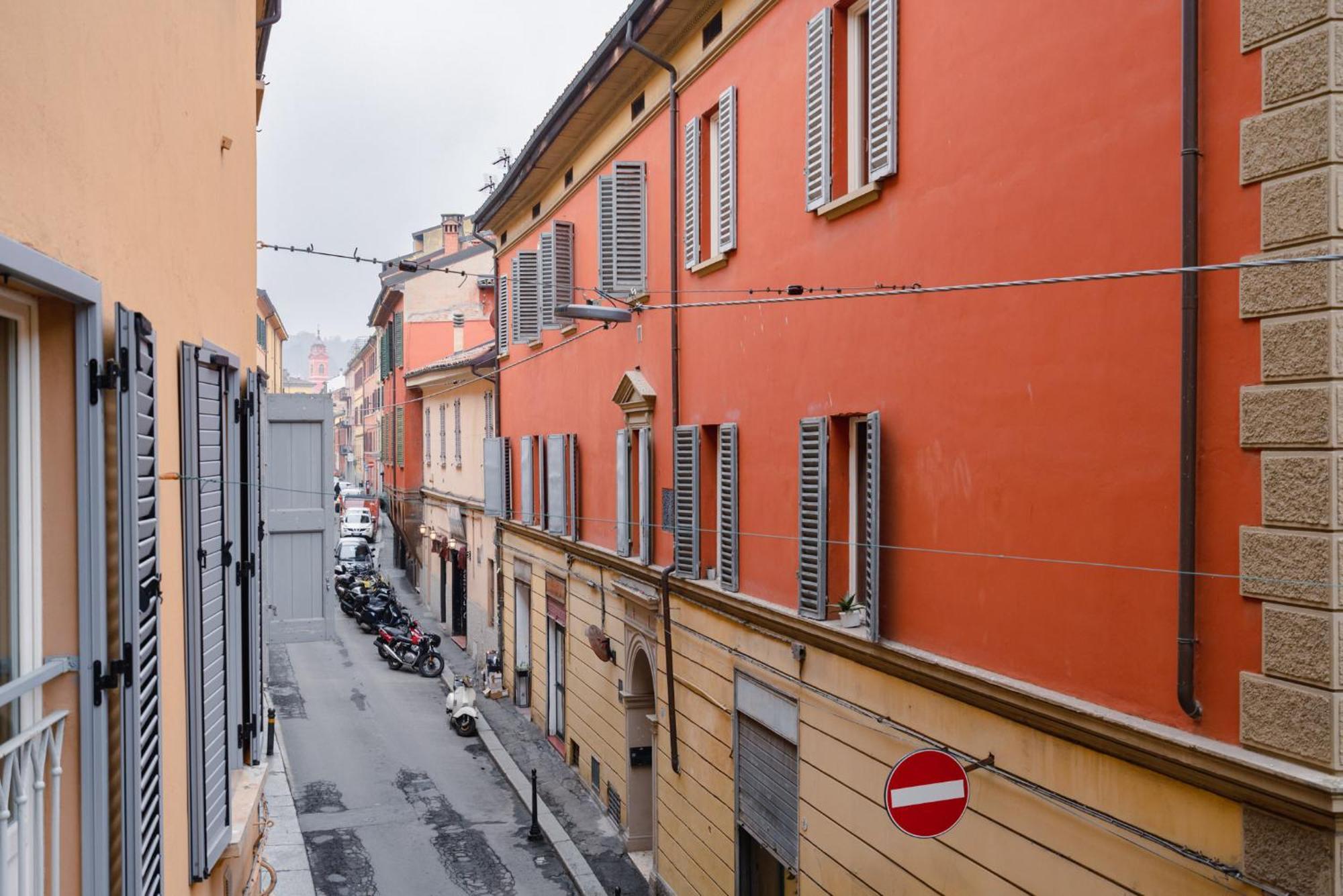 Apartamento Palazzo Rialto Antique Bolonia Exterior foto
